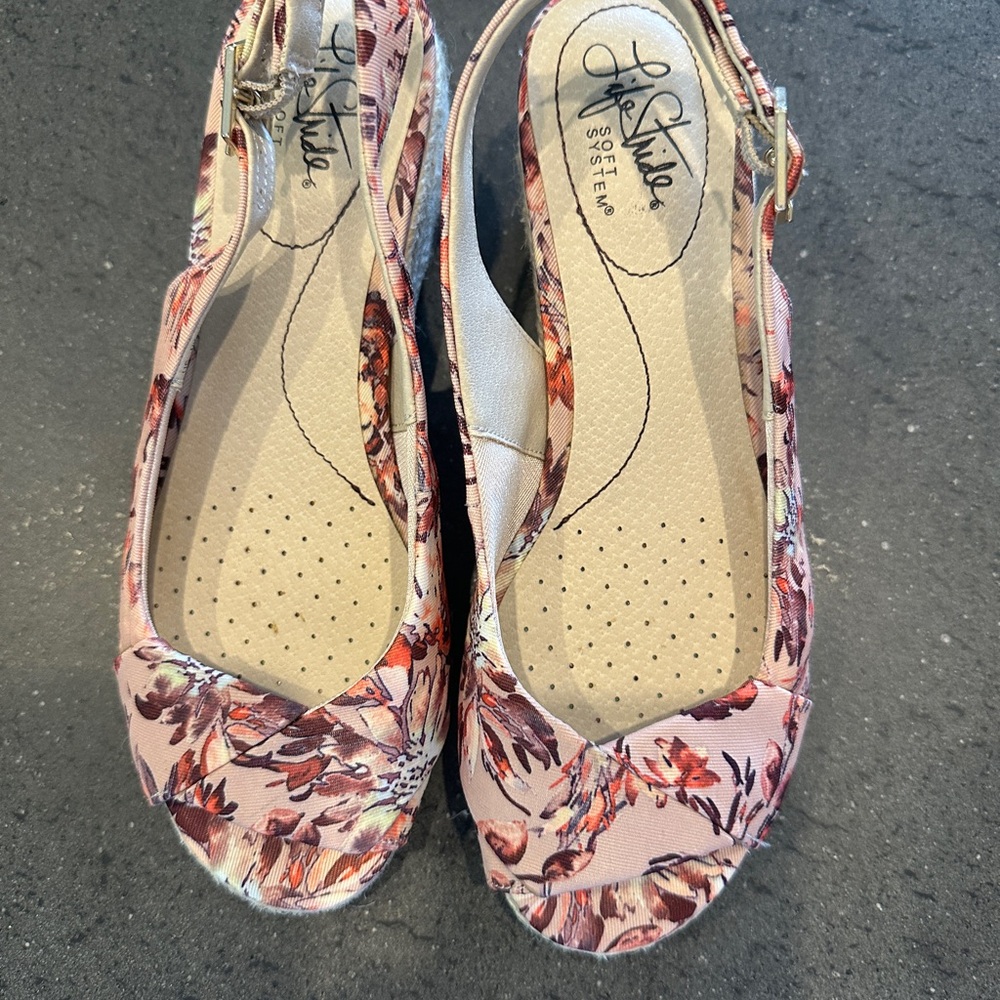 Life Stride Salmon Espadrilles with Floral Design